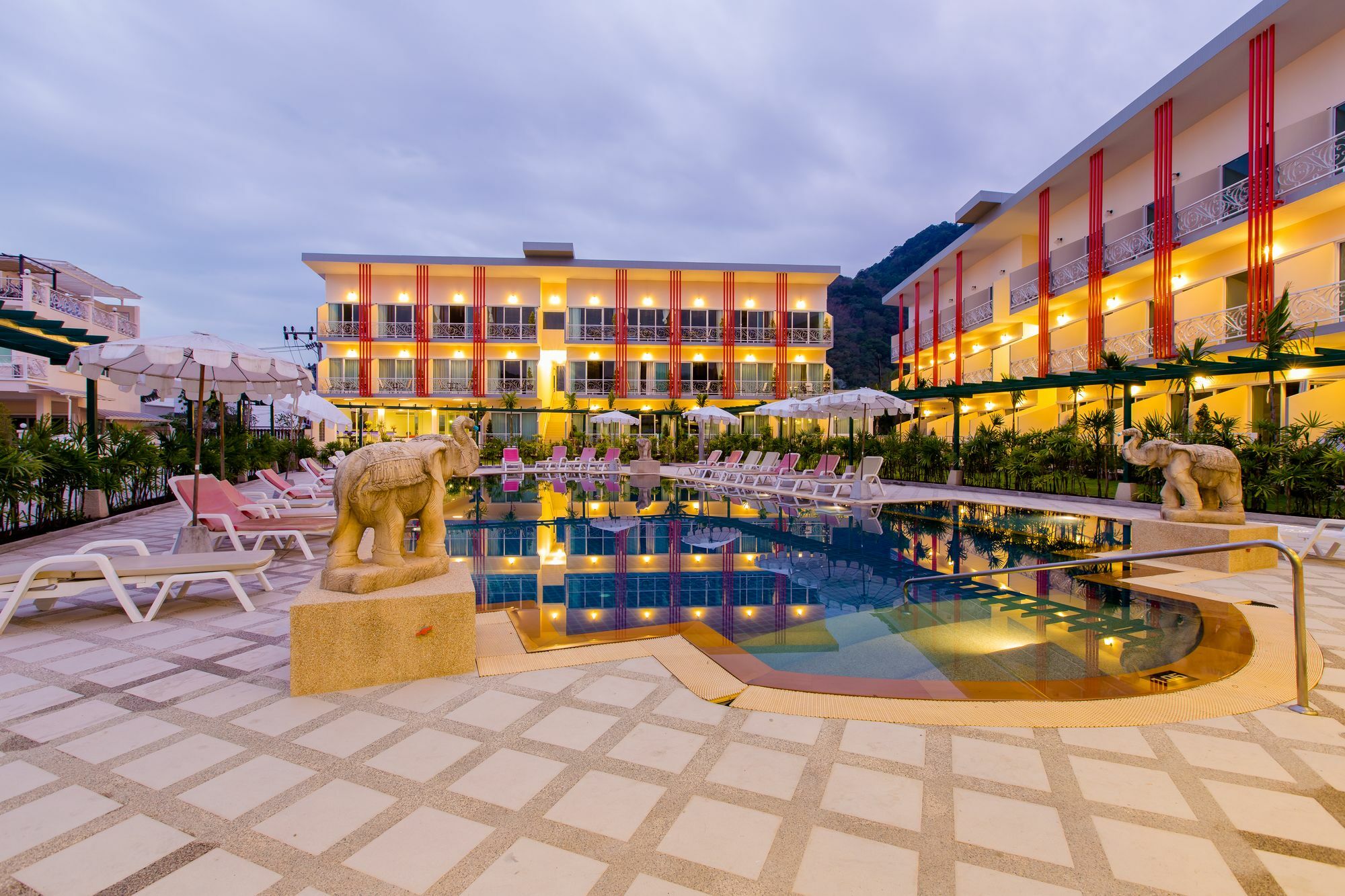 Trend Kamala Resort Kültér fotó